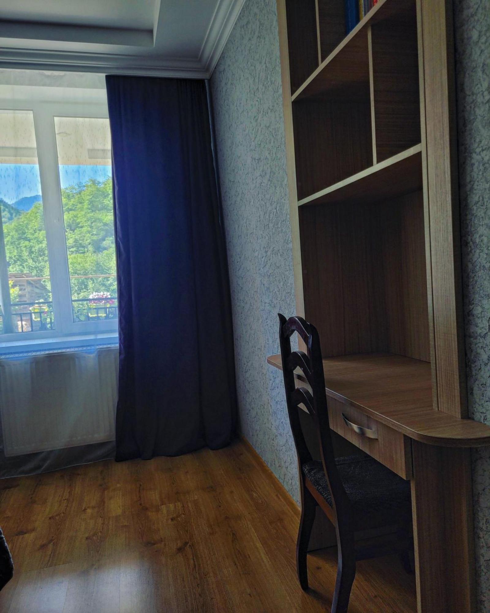 Family Hotel Mountain Panorama 博尔若米 外观 照片